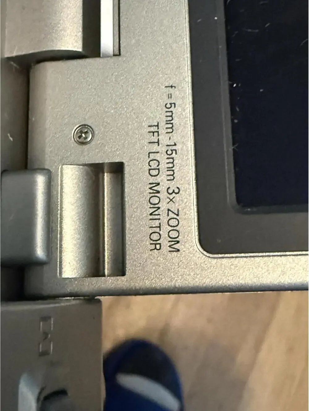 Vintage Ricoh RDC-300Z Digital Camera , (parts Only ) Turns On